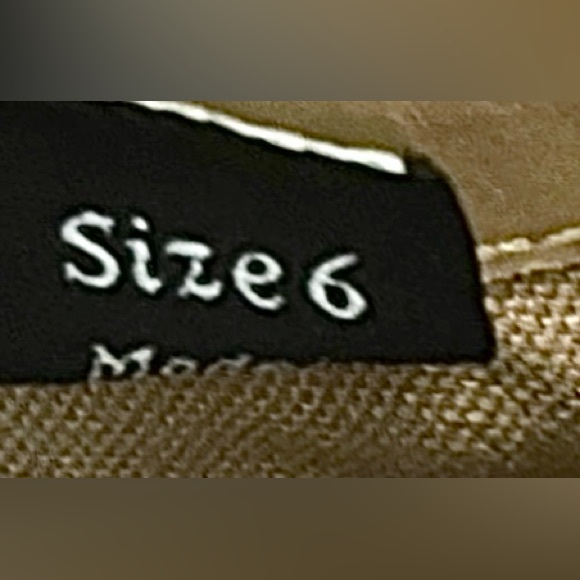 Dolce Vita Jacklyn Leather Wood Block Heel Bootie in Camel Dark Tan color Size 6 - Picture 11 of 11